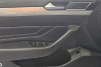 Volkswagen Passat din 2023 cu 101.123 km - oferta VOL189059 - foto 7