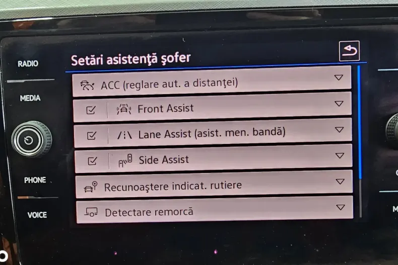 Volkswagen Passat din 2023 cu 101.123 km - oferta VOL189059 - foto 22