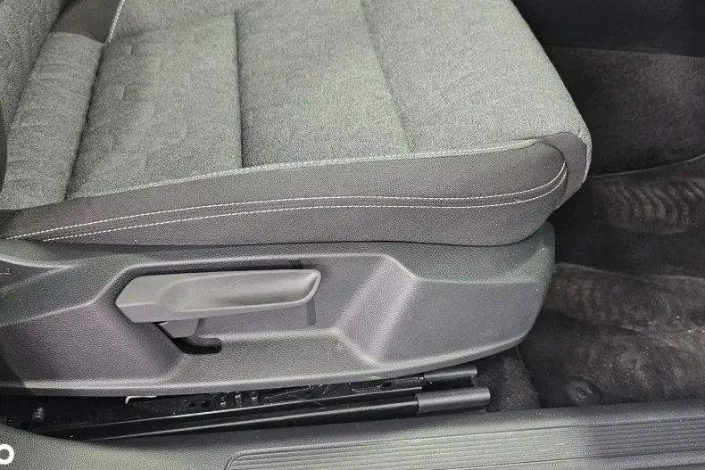 Volkswagen Passat din 2023 cu 130.708 km - oferta VOL189060 - foto 27