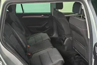 Volkswagen Passat din 2023 cu 130.708 km - oferta VOL189060 - foto 28