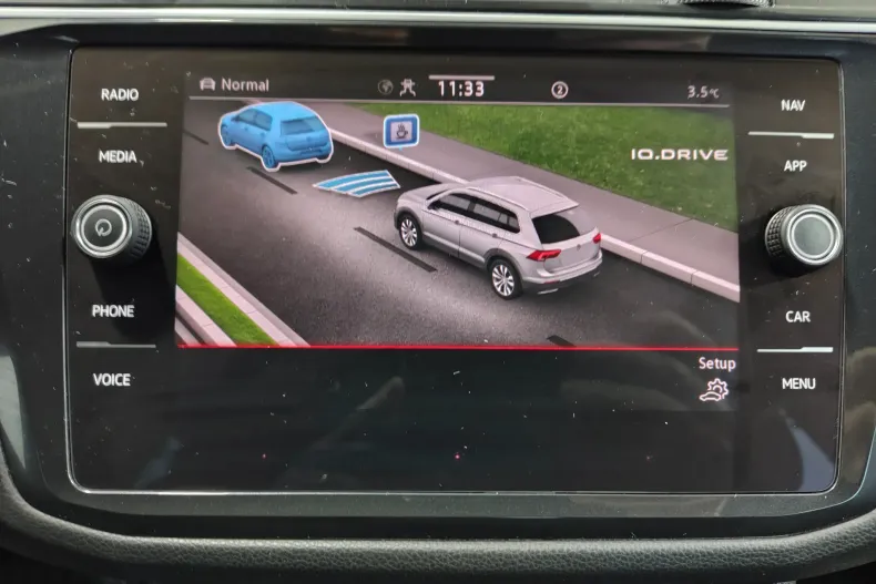 Volkswagen Tiguan din 2023 cu 77.765 km - oferta VOL189061 - foto 23