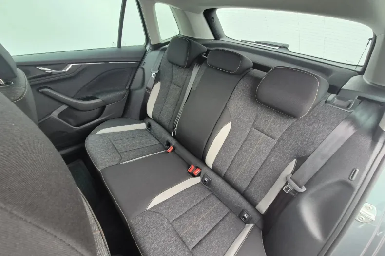 Skoda Kamiq din 2022 cu 53.786 km - oferta SKO189065 - foto 11