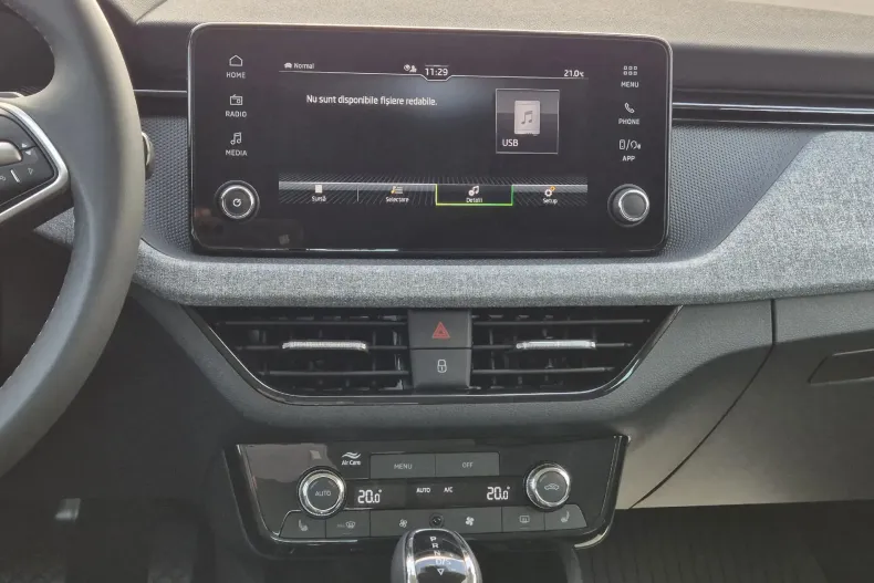 Skoda Kamiq din 2025 cu 4.200 km - oferta SKO189069 - foto 18