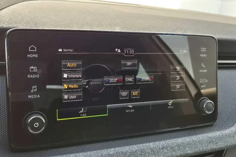 Skoda Kamiq din 2025 cu 4.200 km - oferta SKO189069 - foto 23