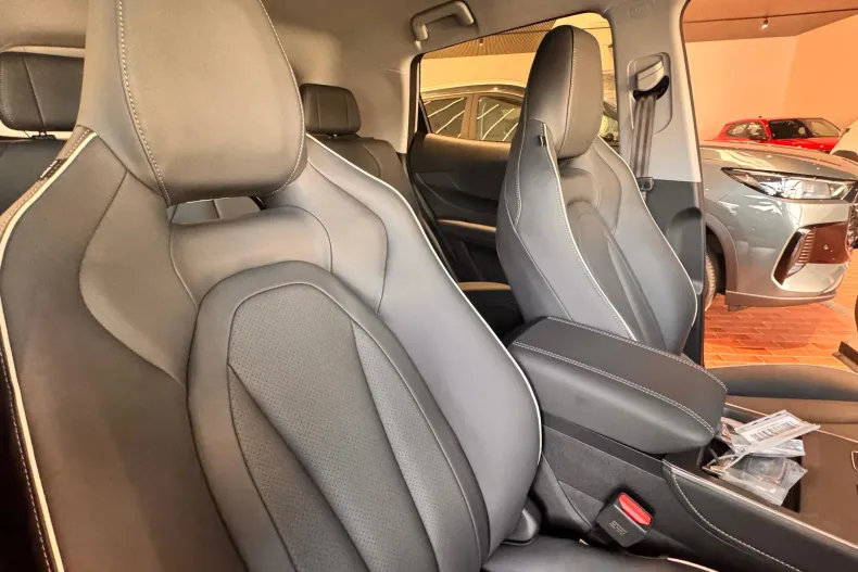 Chery Tiggo 4 din 2025 cu 12 km - oferta CHE189070 - foto 8