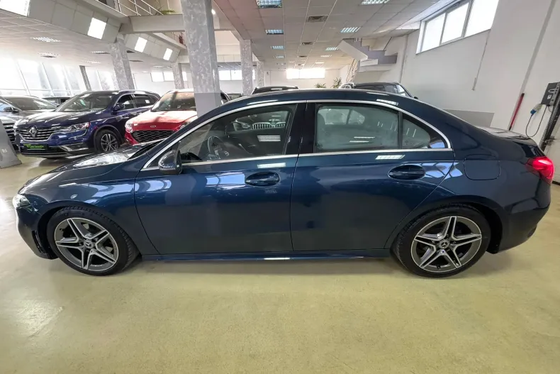 Mercedes-Benz A 180 (Clasa A) din 2020 cu 146.100 km - oferta MER189071 - foto 11