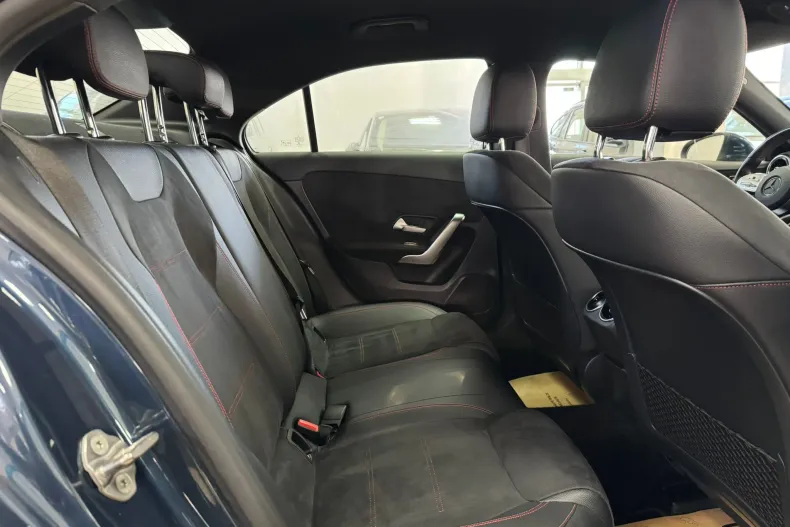 Mercedes-Benz A 180 (Clasa A) din 2020 cu 146.100 km - oferta MER189071 - foto 21