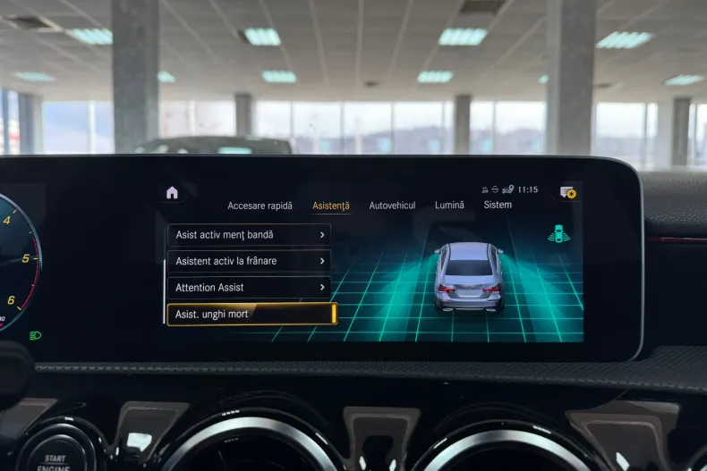 Mercedes-Benz A 180 (Clasa A) din 2020 cu 146.100 km - oferta MER189071 - foto 30