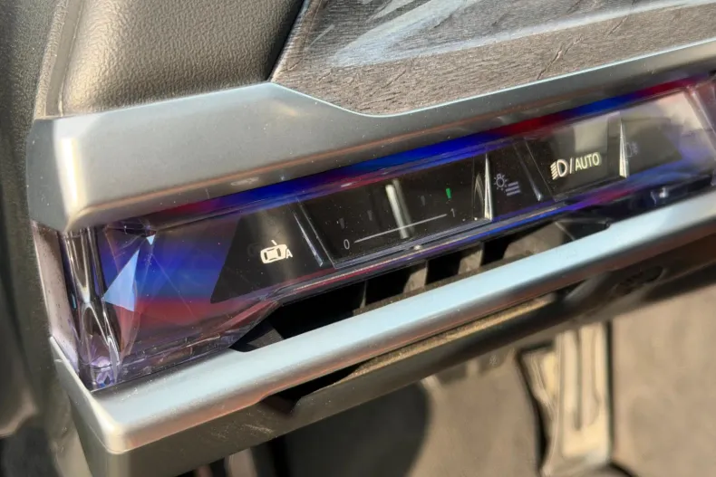 BMW i7 (Seria i) din 2024 cu 23.238 km - oferta BMW189075 - foto 14