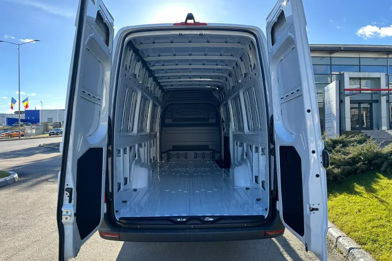 Mercedes-Benz Sprinter din 2023 cu 5 km - oferta MER189085 - foto 5