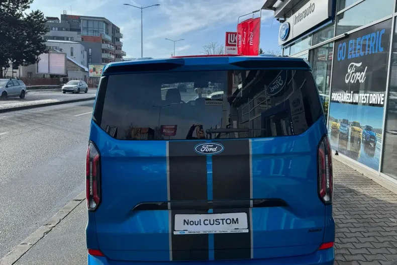 Ford Tourneo Custom din 2025 cu 22 km - oferta FOR189093 - foto 10
