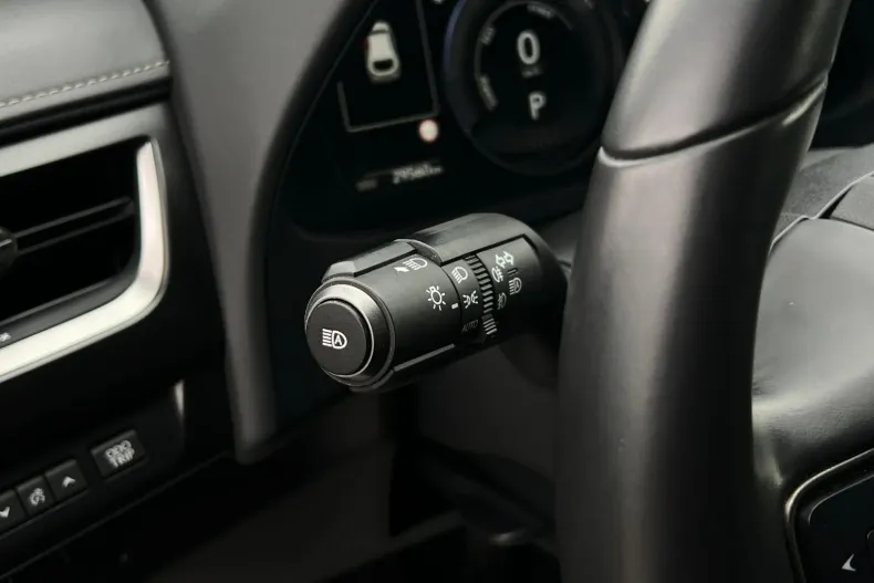 Lexus UX din 2022 cu 29.550 km - oferta LEX189095 - foto 21