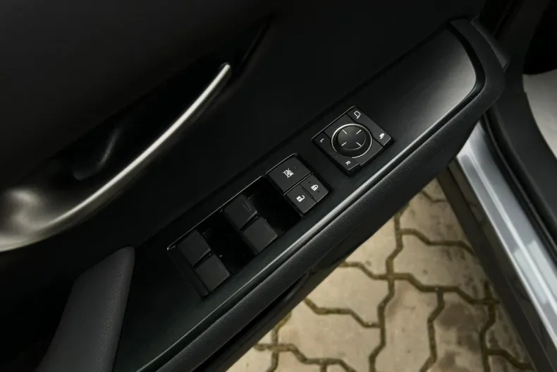 Lexus UX din 2022 cu 29.550 km - oferta LEX189095 - foto 30