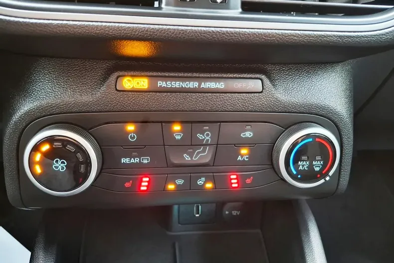 Ford Focus din 2020 cu 41.178 km - oferta FOR189100 - foto 14