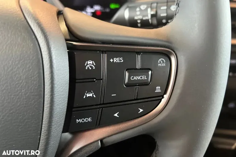 Lexus UX din 2025 cu 3.400 km - oferta LEX189101 - foto 17