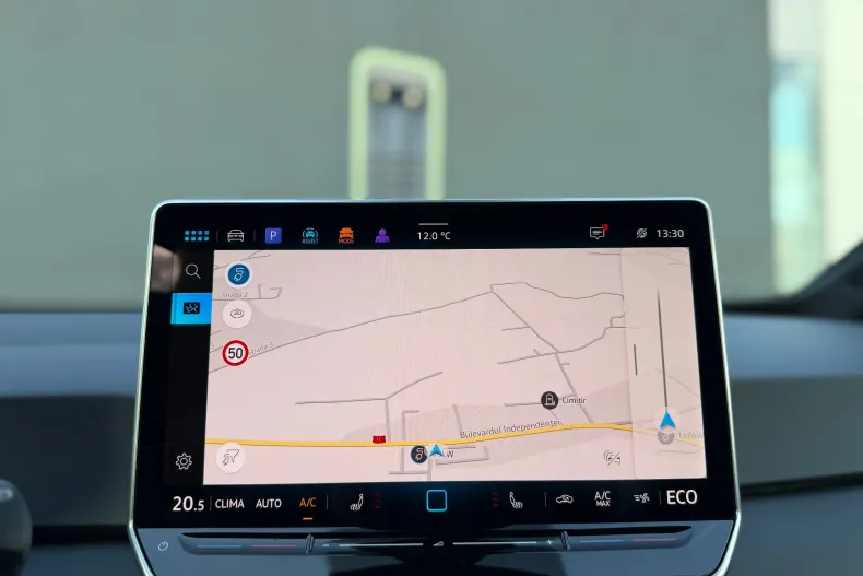 Volkswagen ID.3 din 2025 cu 400 km - oferta VOL189102 - foto 16