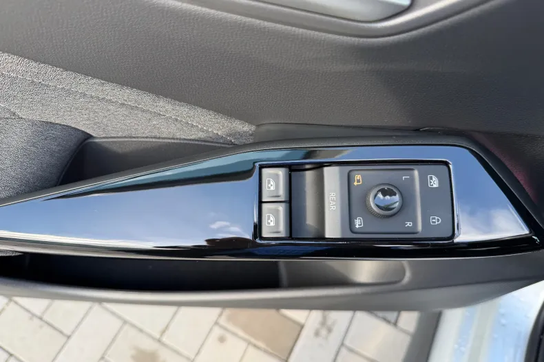 Volkswagen ID.3 din 2025 cu 400 km - oferta VOL189102 - foto 23