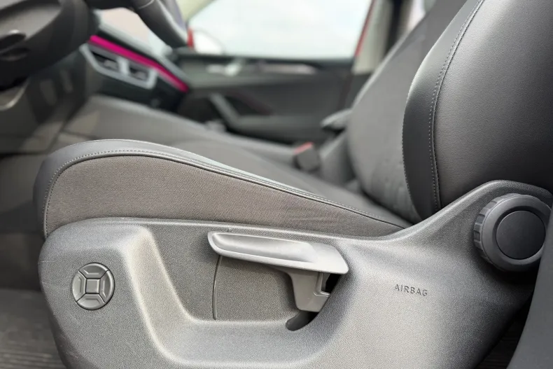 Volkswagen Tiguan din 2025 cu 3.335 km - oferta VOL189103 - foto 29