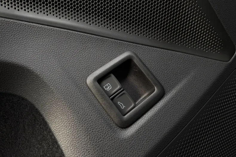 Volkswagen Tiguan din 2025 cu 3.335 km - oferta VOL189103 - foto 30