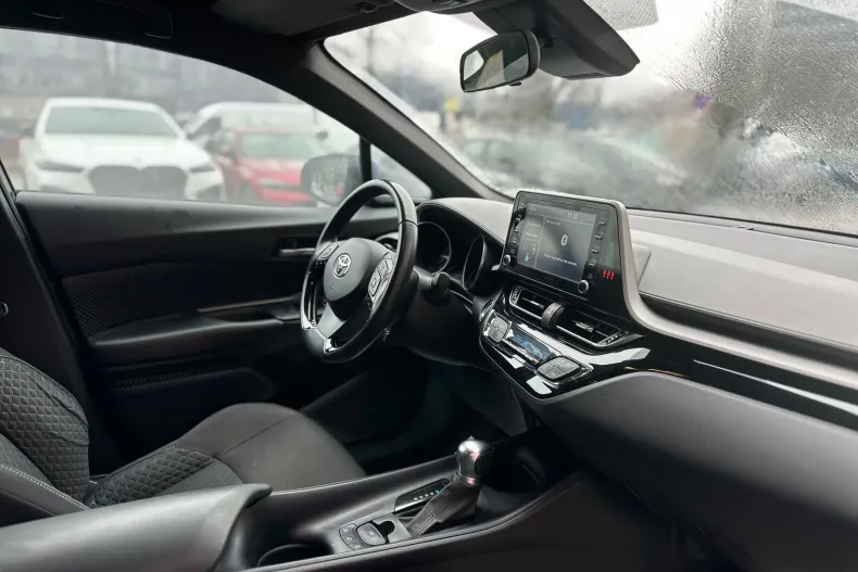 Toyota C-HR din 2022 cu 60.743 km - oferta TOY189109 - foto 16