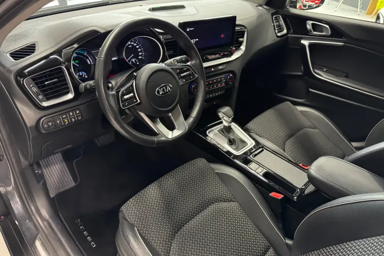 Kia XCeed din 2021 cu 35.649 km - oferta KIA189113 - foto 8