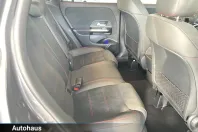 Mercedes-Benz GLA 200 (Clasa GLA) din 2023 cu 3.300 km - oferta MER189114 - foto 8