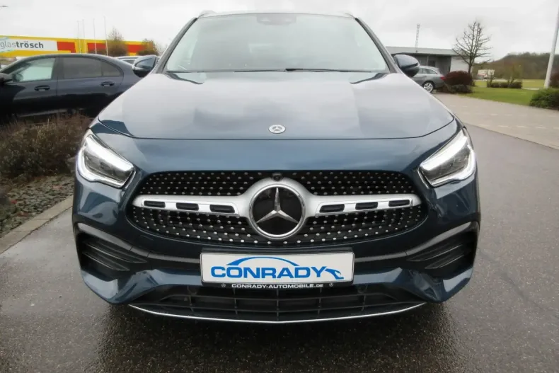 Mercedes-Benz GLA 200 (Clasa GLA) din 2022 cu 61.800 km - oferta MER189117 - foto 2