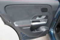 Mercedes-Benz GLA 200 (Clasa GLA) din 2022 cu 61.800 km - oferta MER189117 - foto 12