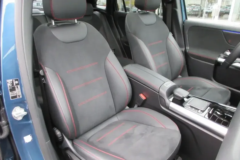 Mercedes-Benz GLA 200 (Clasa GLA) din 2022 cu 61.800 km - oferta MER189117 - foto 17