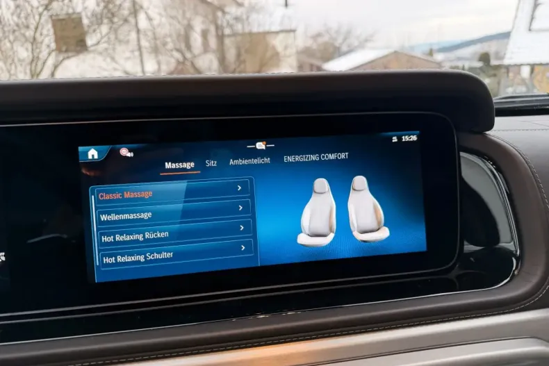 Mercedes-Benz G 63 AMG (Clasa G) din 2024 cu 11.999 km - oferta MER189133 - foto 26