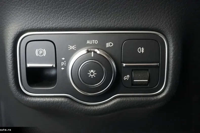 Mercedes-Benz G 63 AMG (Clasa G) din 2024 cu 22.500 km - oferta MER189136 - foto 38