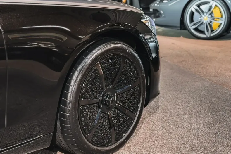 Mercedes-Benz S 580 (Clasa S) din 2025 cu 17.000 km - oferta MER189137 - foto 12