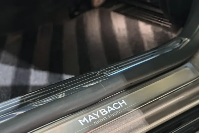 Mercedes-Benz S 580 (Clasa S) din 2025 cu 17.000 km - oferta MER189137 - foto 20