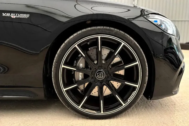 Mercedes-Benz S 63 AMG (Clasa S) din 2023 cu 8.017 km - oferta MER189143 - foto 2