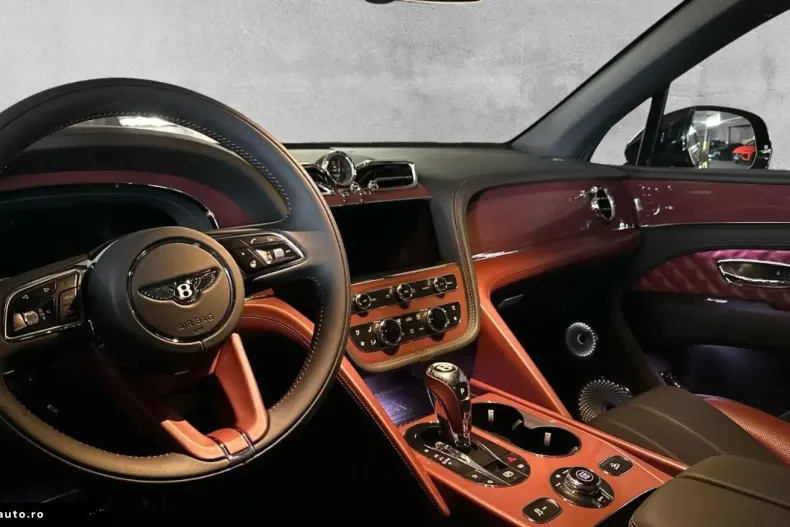 Bentley Bentayga din 2025 cu 3.500 km - oferta BEN189146 - foto 2