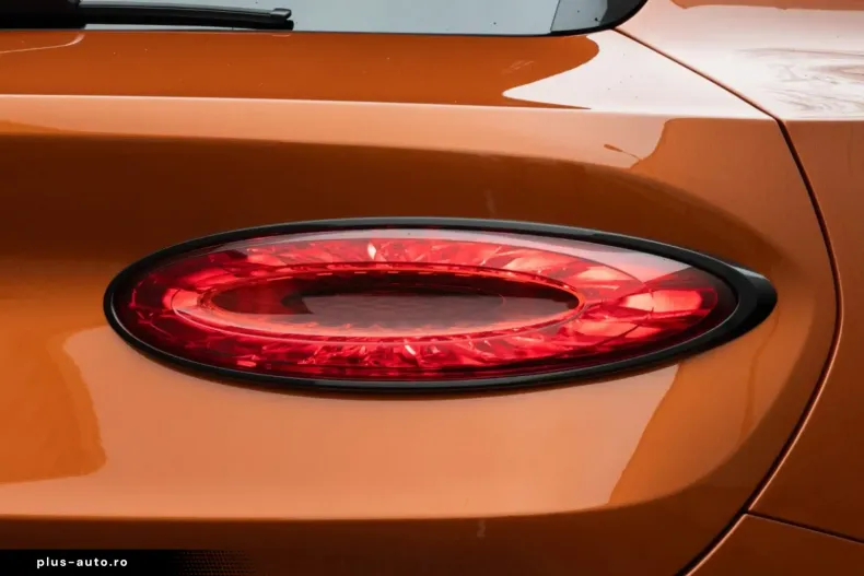 Bentley Bentayga din 2024 cu 5.900 km - oferta BEN189148 - foto 10