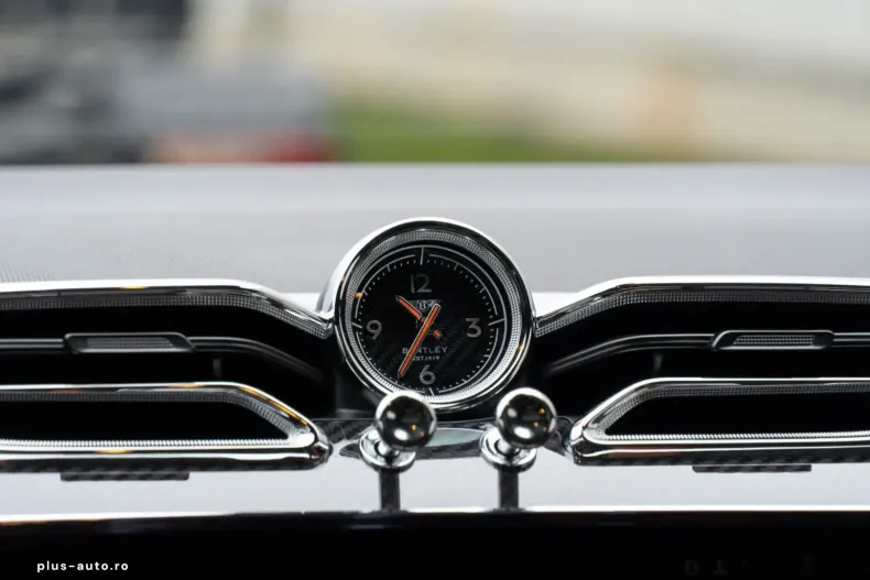 Bentley Bentayga din 2024 cu 5.900 km - oferta BEN189148 - foto 19