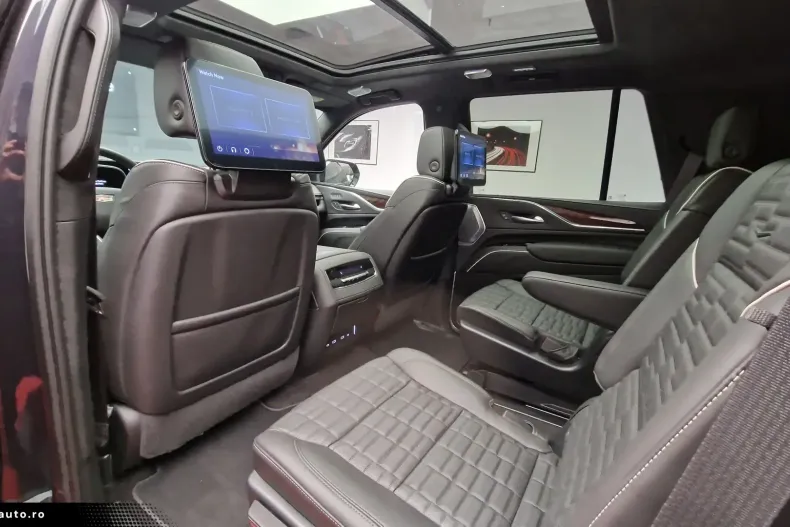 Cadillac Escalade din 2023 cu 49.000 km - oferta CAD189149 - foto 19