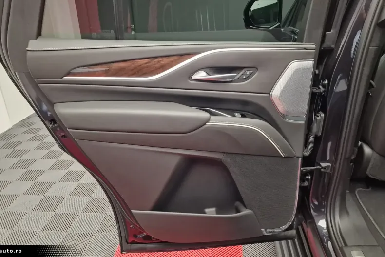 Cadillac Escalade din 2023 cu 49.000 km - oferta CAD189149 - foto 22