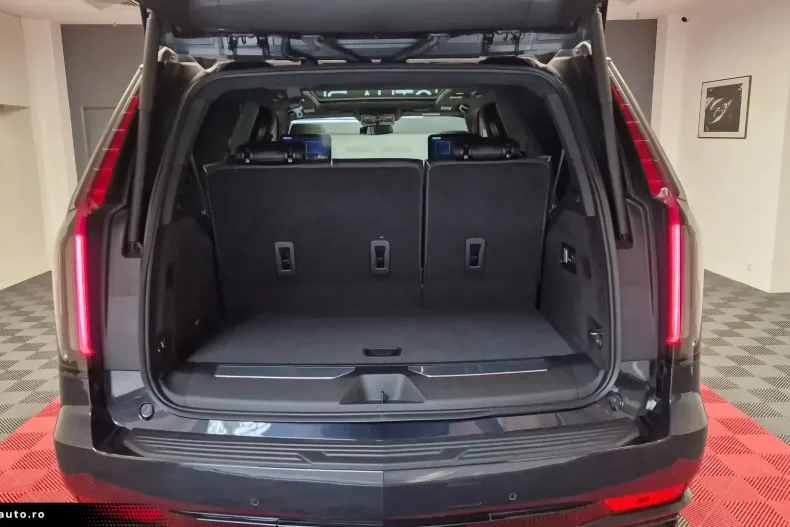 Cadillac Escalade din 2023 cu 49.000 km - oferta CAD189149 - foto 28