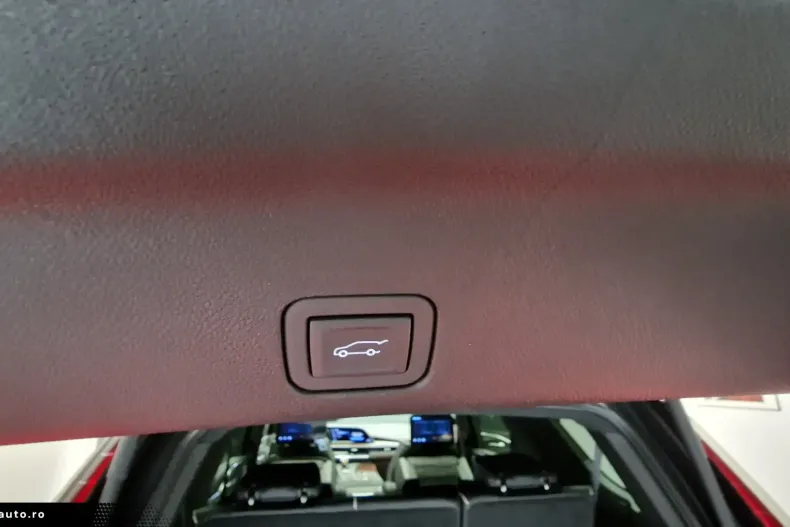 Cadillac Escalade din 2023 cu 49.000 km - oferta CAD189149 - foto 33