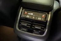 Volvo XC60 din 2022 cu 40.618 km - oferta VOL189150 - foto 23