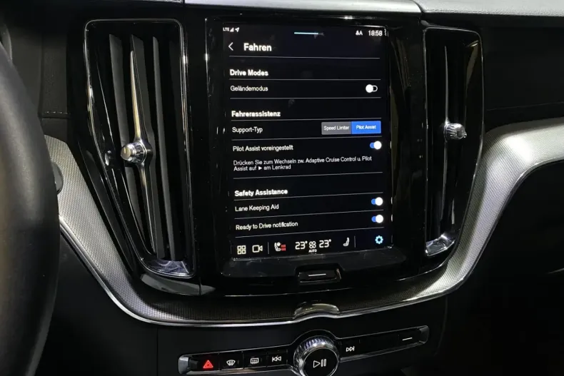 Volvo XC60 din 2022 cu 40.618 km - oferta VOL189150 - foto 28