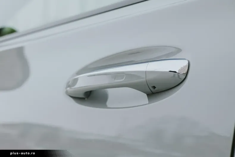 Mercedes-Benz GLE 53 AMG (Clasa GLE) din 2025 cu 7.370 km - oferta MER189166 - foto 39