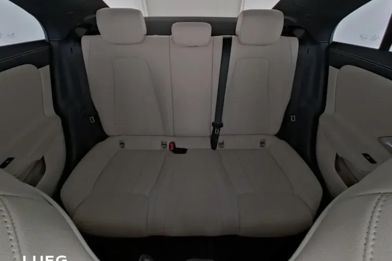 Mercedes-Benz CLA 180 (Clasa CLA) din 2024 cu 13.246 km - oferta MER189167 - foto 5