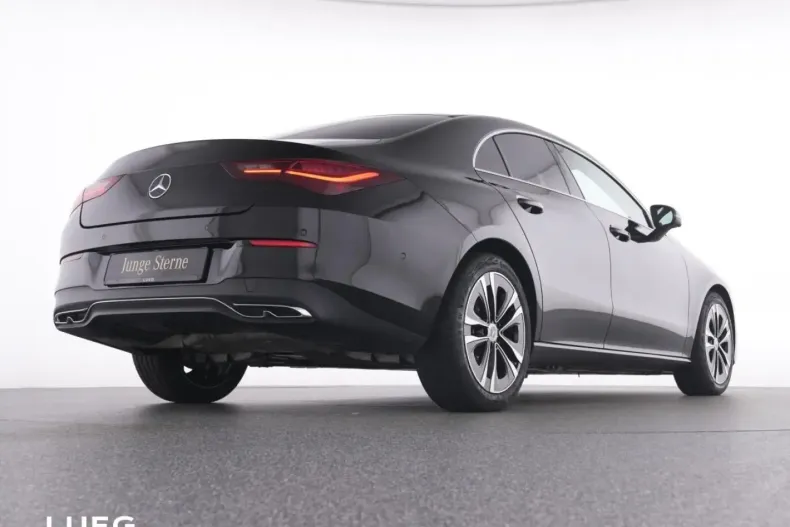 Mercedes-Benz CLA 180 (Clasa CLA) din 2024 cu 13.246 km - oferta MER189167 - foto 7