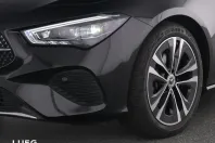 Mercedes-Benz CLA 180 (Clasa CLA) din 2024 cu 13.246 km - oferta MER189167 - foto 8