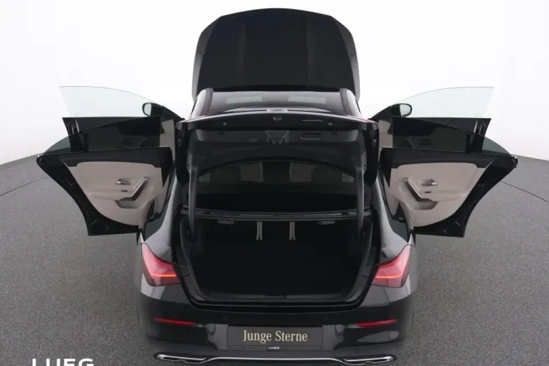 Mercedes-Benz CLA 180 (Clasa CLA) din 2024 cu 13.246 km - oferta MER189167 - foto 13