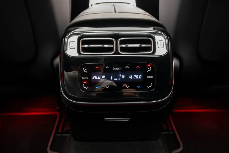 Mercedes-Benz S 450 (Clasa S) din 2022 cu 42.500 km - oferta MER189177 - foto 33