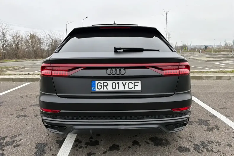 Audi Q8 din 2022 cu 89.000 km - oferta AUD189178 - foto 4